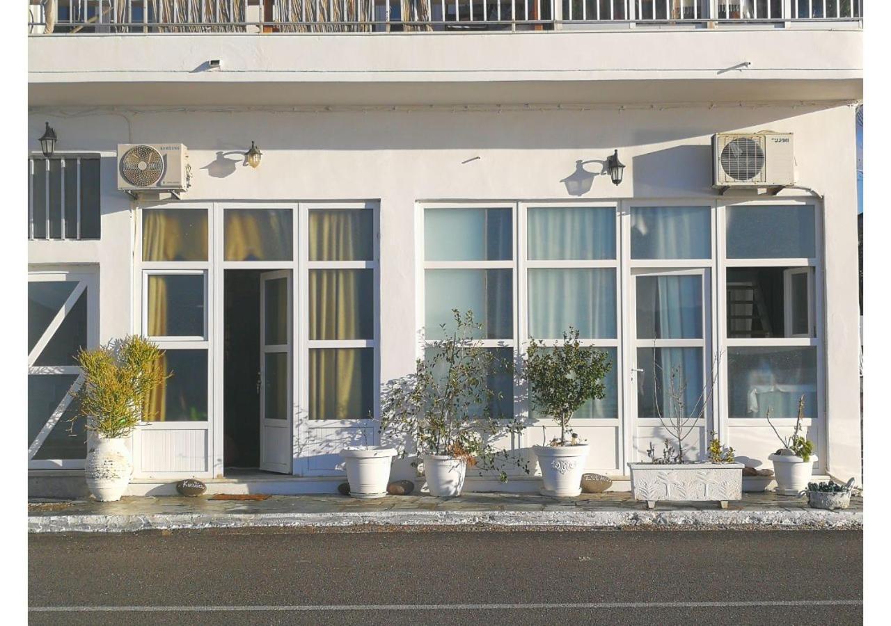 Kikilia'S & Stelio'S Apartments Adámasz Kültér fotó