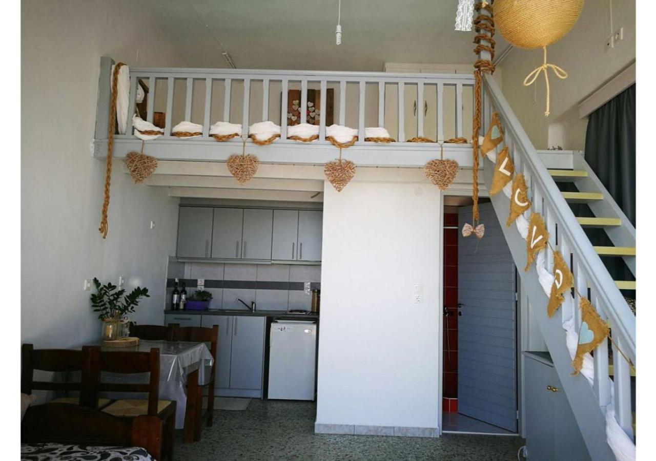 Kikilia'S & Stelio'S Apartments Adámasz Kültér fotó