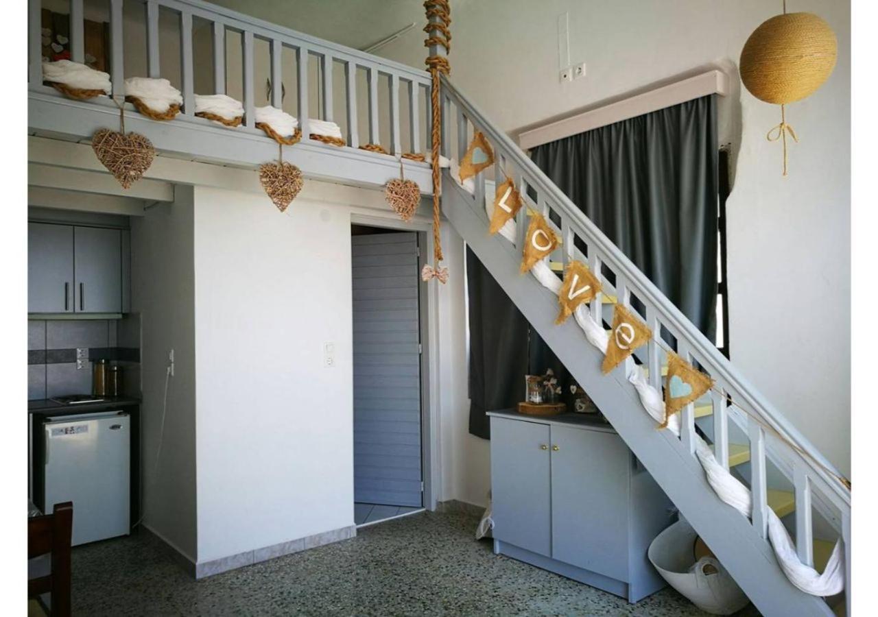Kikilia'S & Stelio'S Apartments Adámasz Kültér fotó